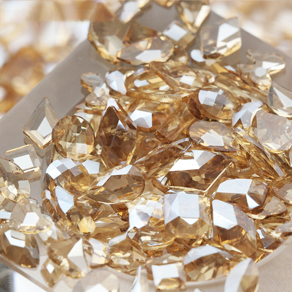 Bộ 100 Phụ Kiện Đính Đá Trang Trí Móng Tay Nghệ Thuật