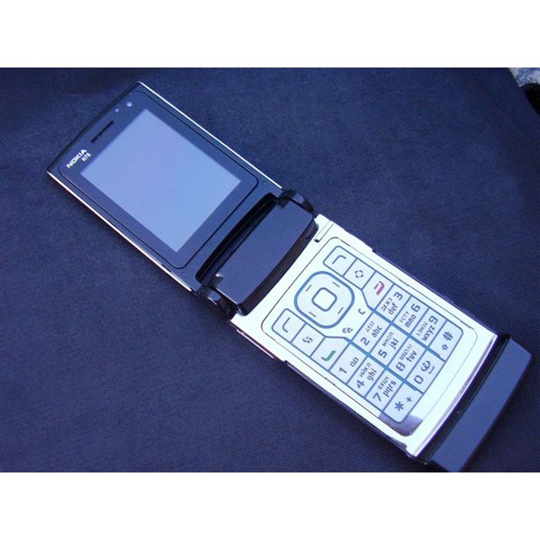 Điện thoại Nokia N76 nắp gập chính hãng
