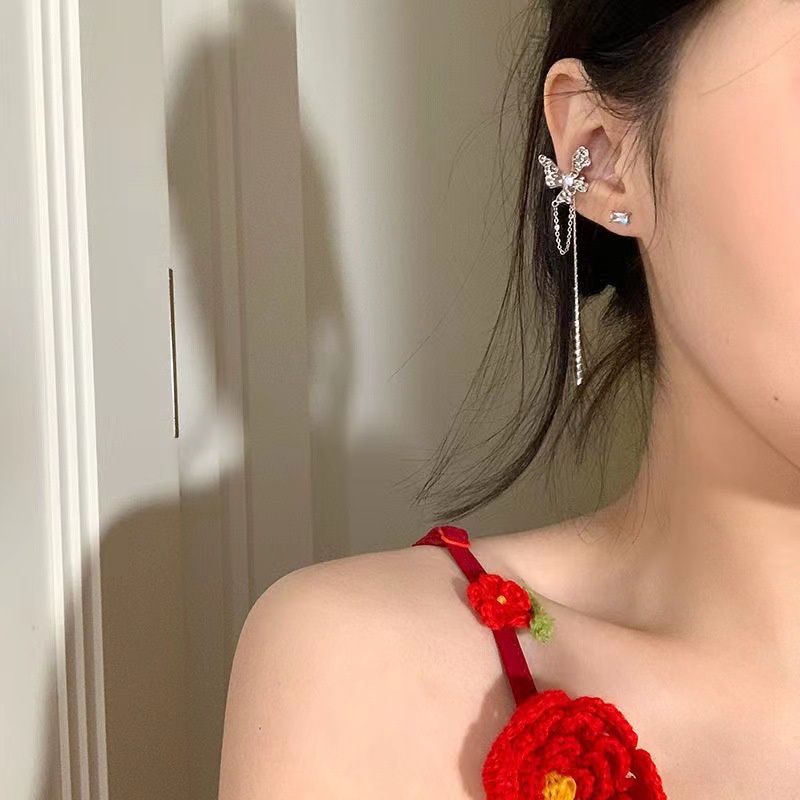 Bông Tai Dạng Kẹp Hình Cánh Bướm Bằng Kim Loại Phong Cách Hàn Quốc Thời Trang