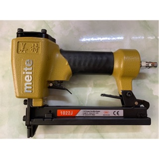 Súng bắn đinh Meite 1022J