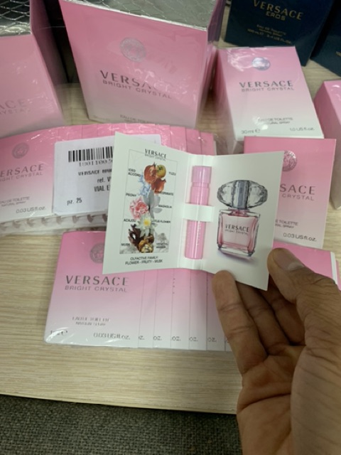 Nước hoa vials nữ versace bright 1ml