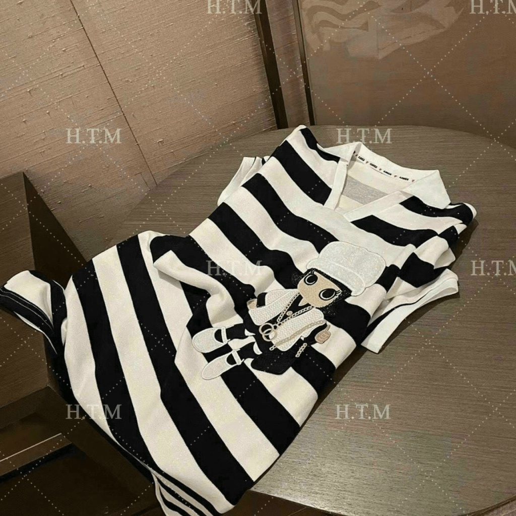 Đầm Len Sọc In Hình Cô Gái Siêu Dễ Thương UP