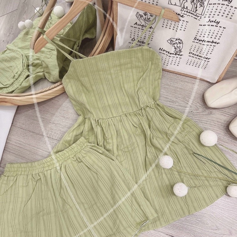 SET ÁO BBD XÔ CỘT HỞ DÂY LƯNG + QUẦN SHORT LƯNG THUN