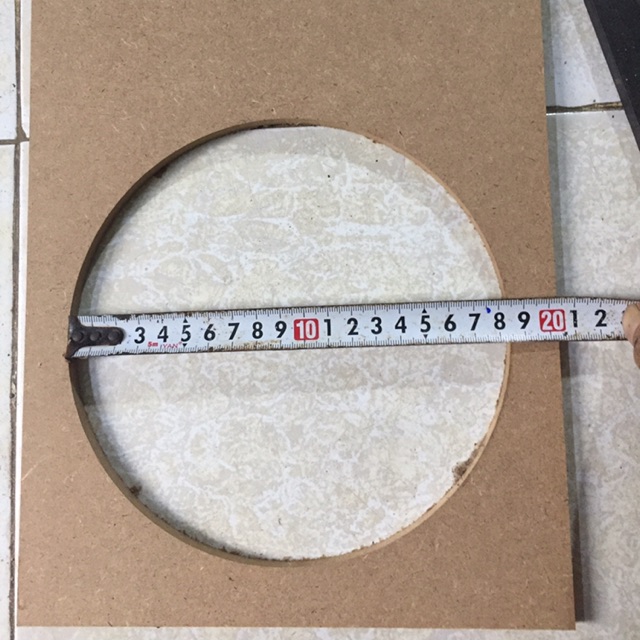 DIY 1 tấm ván thô khoét sẵn lỗ 18,5cm dùng làm mặt bọc ecang thùng loa