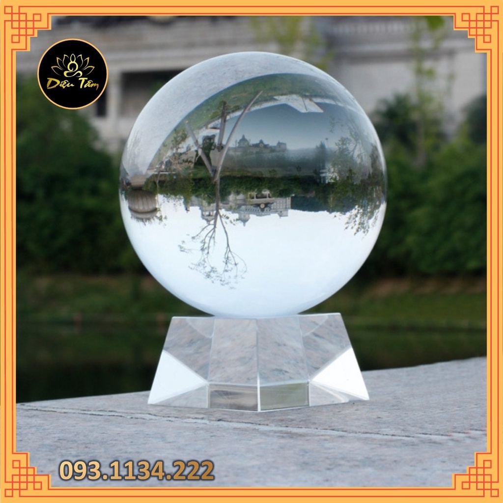Quả cầu phong thủy pha lê màu trắng size 8cm, 10cm hợp mệnh Thủy, mệnh Kim đồ phong thủy trang trí