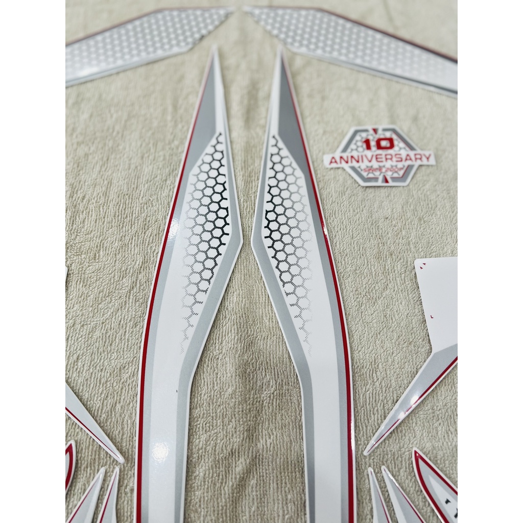 Bộ tem decal dán xe máy Honda Air Blade 2019 màu trắng zin thái siêu đẹp