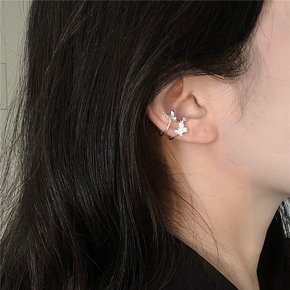 Bông Tai Dạng Kẹp Hình Bướm Bằng Kim Loại Phong Cách Punk Thanh Lịch Dành Cho Nữ