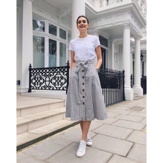 Chân váy Linen cúc gỗ