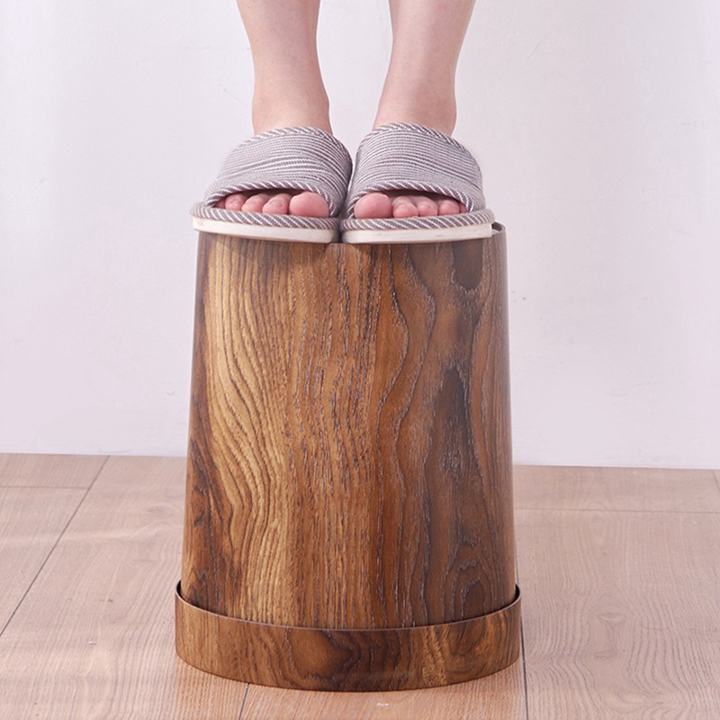 Thùng Rác Bằng Gỗ Thiết Kế Sáng Tạo Phong Cách Retro