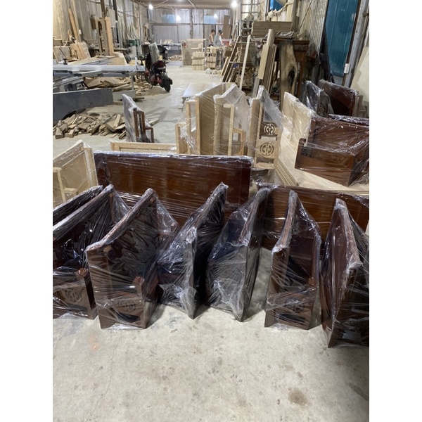 Ban thờ chung cư gỗ sồi tặng kèm ốc vít giá rẻ