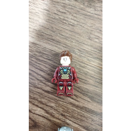 Mô hình 2hand lego người sắt