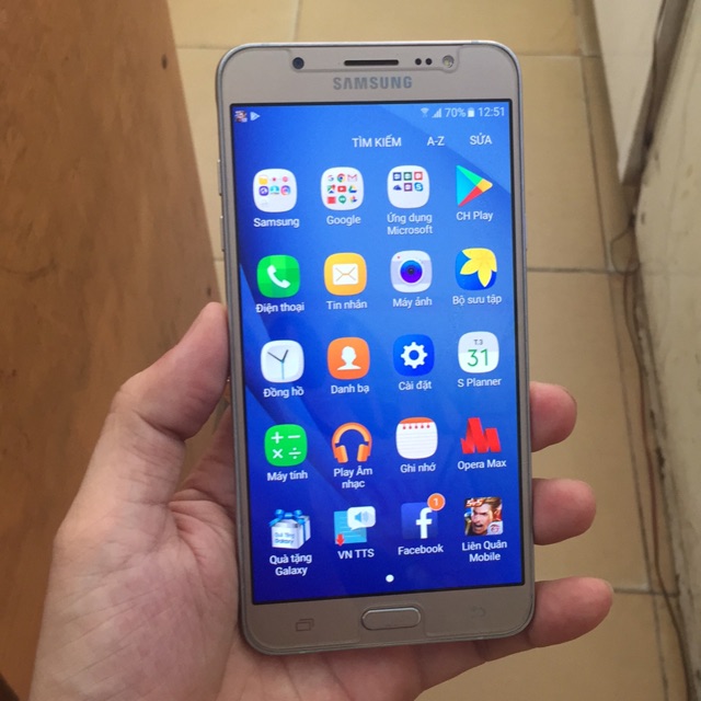 Điện thoại samsung galaxy j7 (2016)