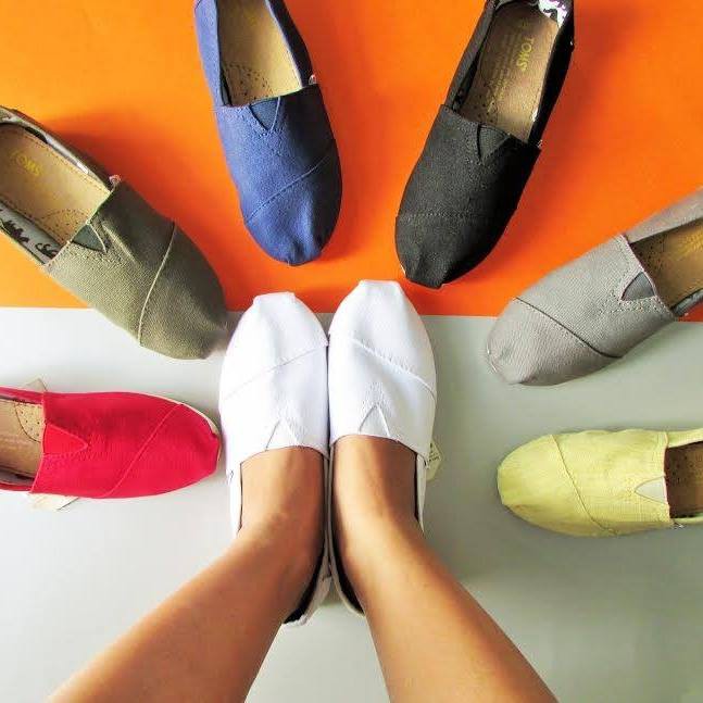 Mẫu giày TOMS Classic HOT nhất
