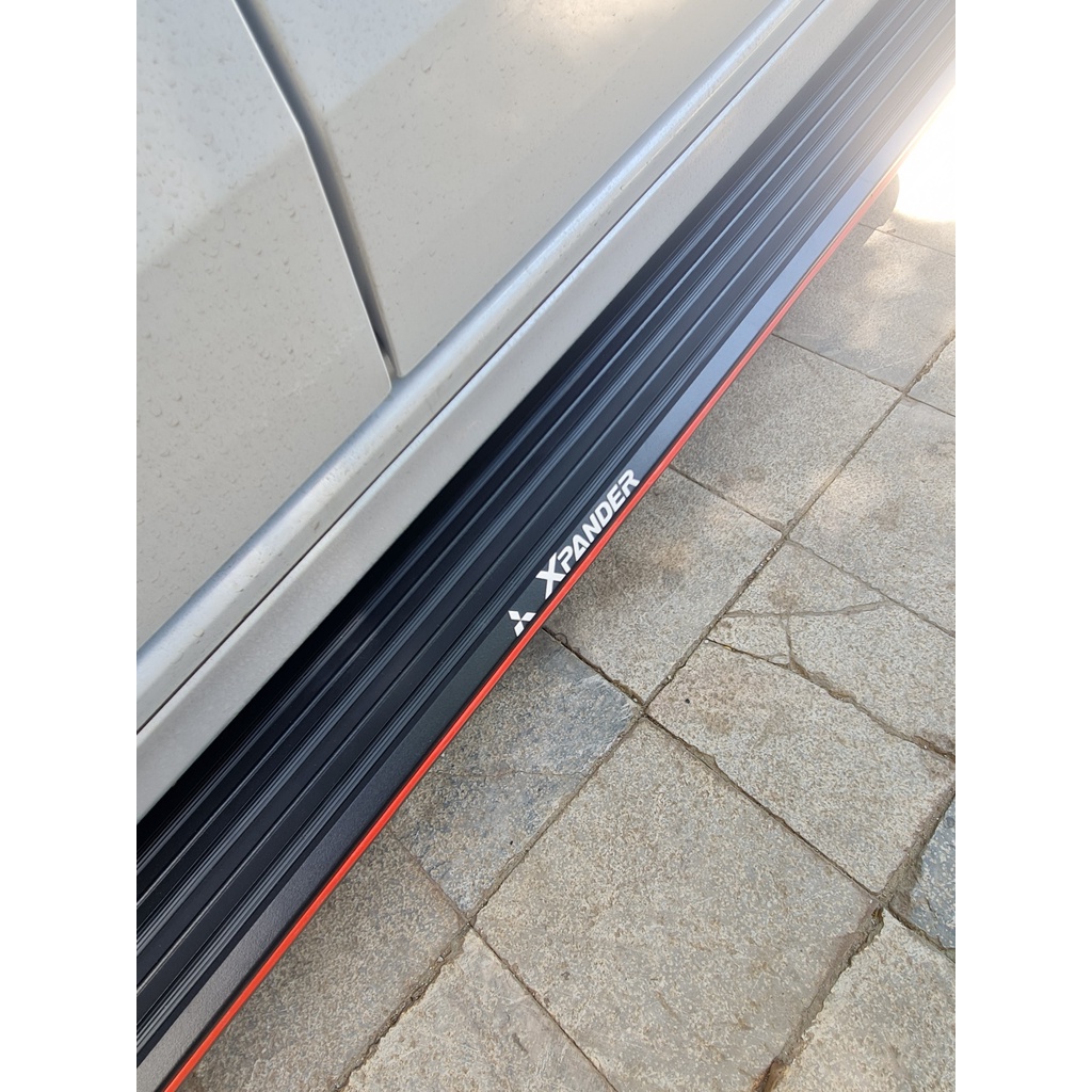 Bậc lên xuống Mitsubishi Xpander 2022 mới nhất. Mẫu thể thao CR