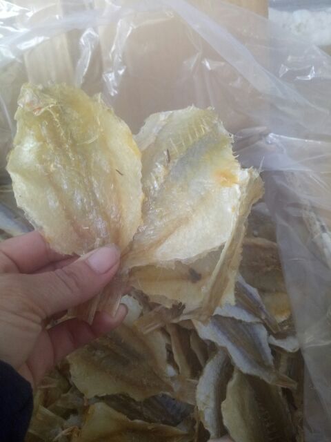 Khô Cá Đù (cá lù đù) xưởng nhà làm [GIÁ RẺ - CHẤT LƯỢNG],cá loại một chuẩn ngon, cá ngọt ko mặn [CÁ RỜI CON VÀ CÁ GHÉP] | BigBuy360 - bigbuy360.vn