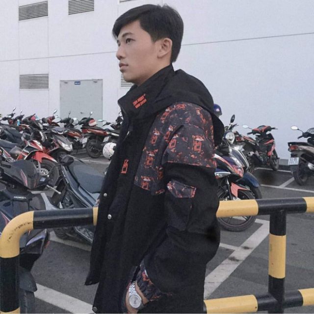 Áo khoác Tsun (200k flw jacket)