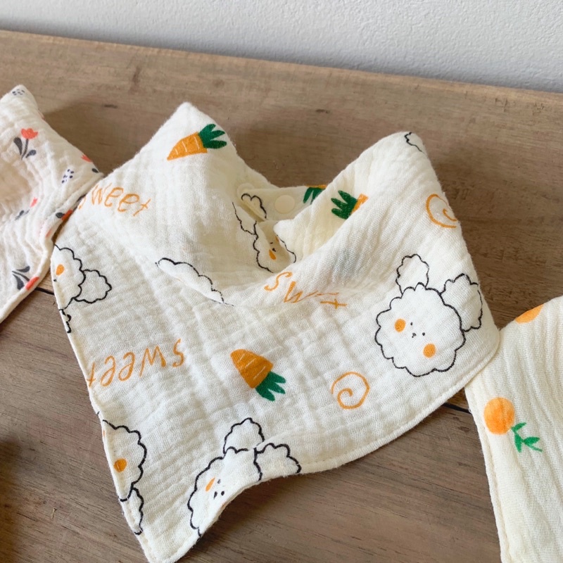 Yếm Xô Organic 4 lớp mềm mại xinh xắn cho bé