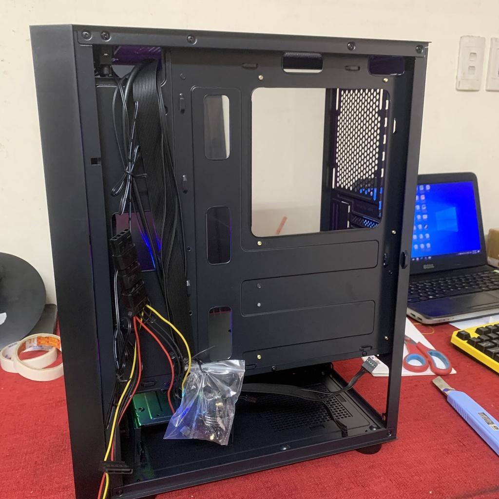 Vỏ case máy tính Vitra Poseidon R03- Kèm 3 fan Led RGB/ mặt kính cường lực