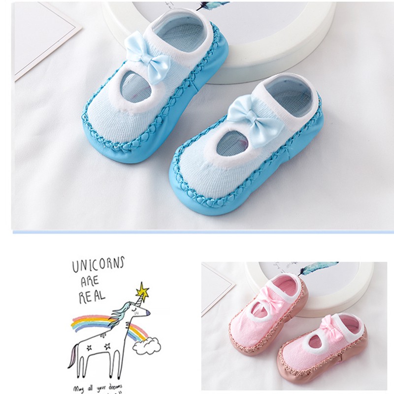 Đôi vớ cotton đính nơ giữ ấm chống trượt cho bé gái sơ sinh