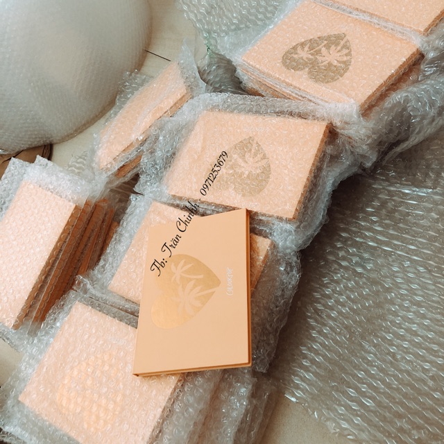 Bill Mỹ - Bảng phấn mắt Colourpop She's A Rainbow EyeShadow Palette ChiinBeauty