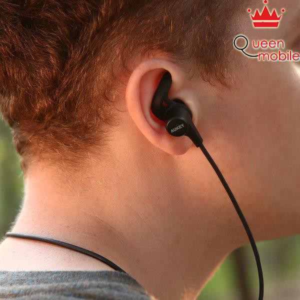 Tai nghe Bluetooth Aukey EP-B40S