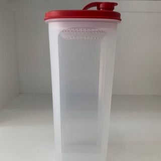 Bình Slim Line 2L đựng nước trong tủ lạnh tupperware