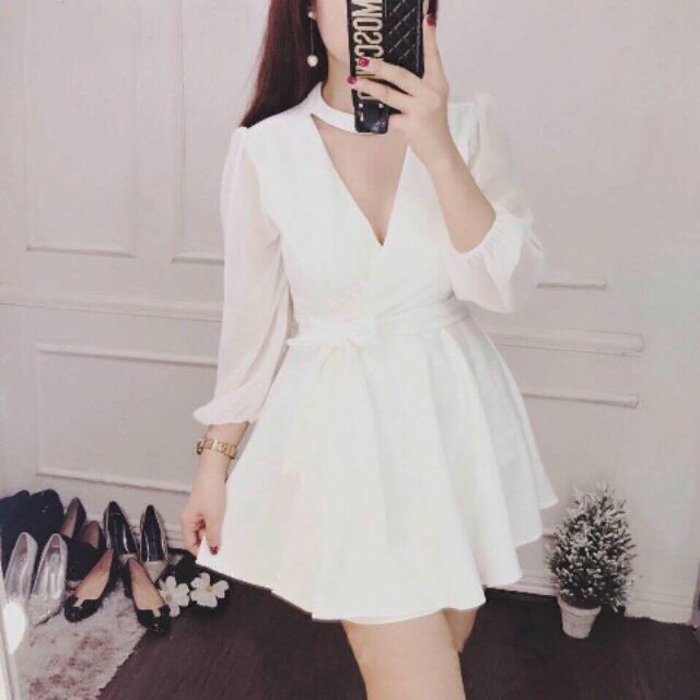 Jumsuits đắp chéo cá tính