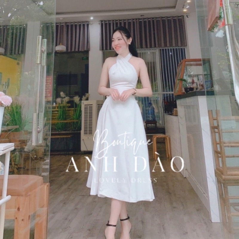 Váy trắng dự tiệc sang trọng cổ yếm xoè phối dập li chất lụa tuyết cao cấp V0043 full size Xavia Dress
