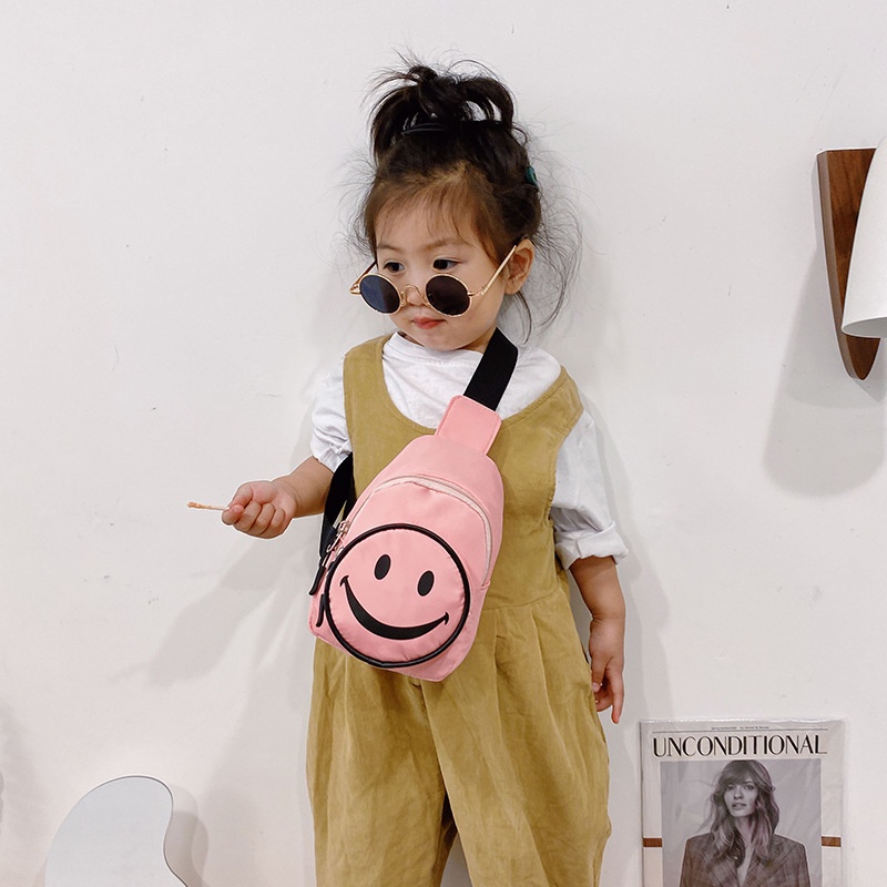 Túi , balo mini đeo chéo mặt cười cho bé đi chơi, đi du lịchGIADUNGTONGKHO1Túi Đeo Hông Họa Tiết Hoạt Hình Xinh Xắn
