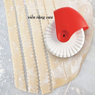 Dụng cụ tạo viền đế pizza