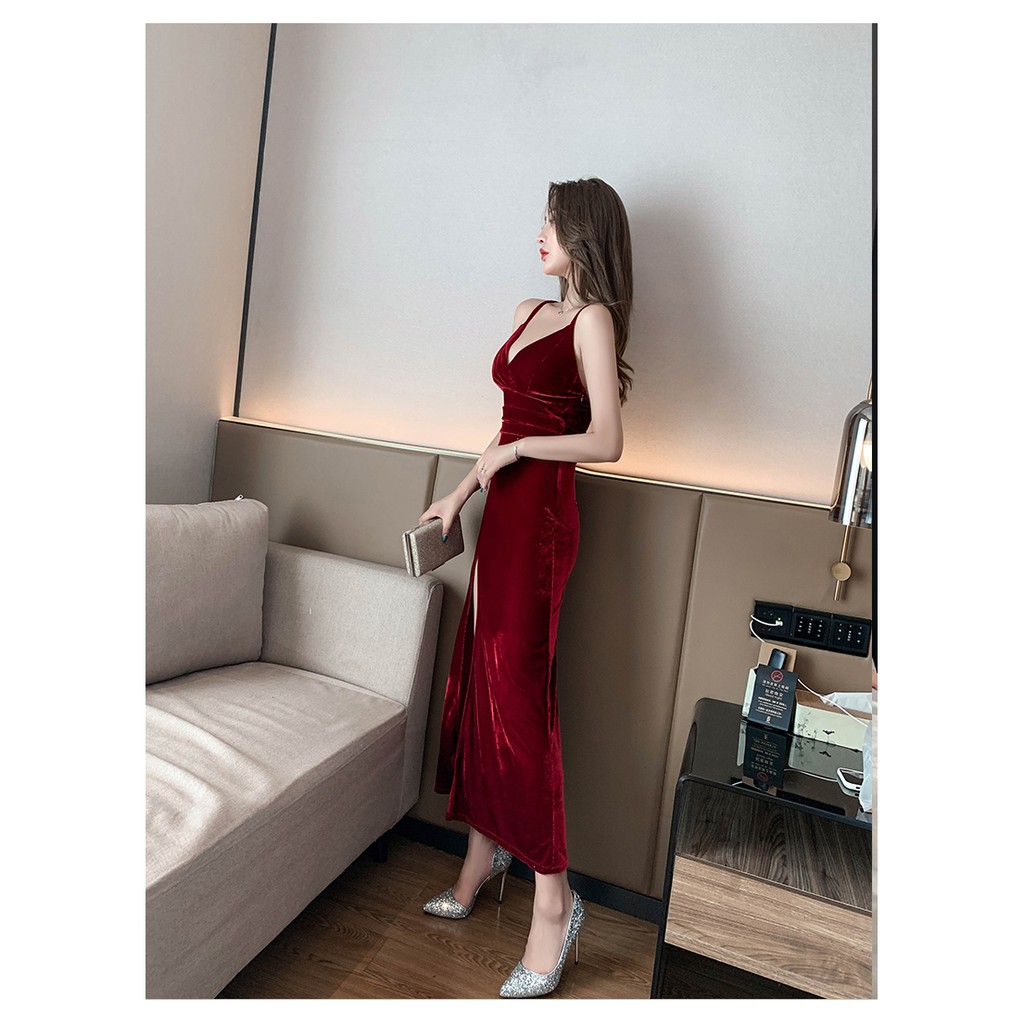 M33 - Đầm nhung dạ hội hai dây xẻ tà body hấp dẫn có Bigsize
