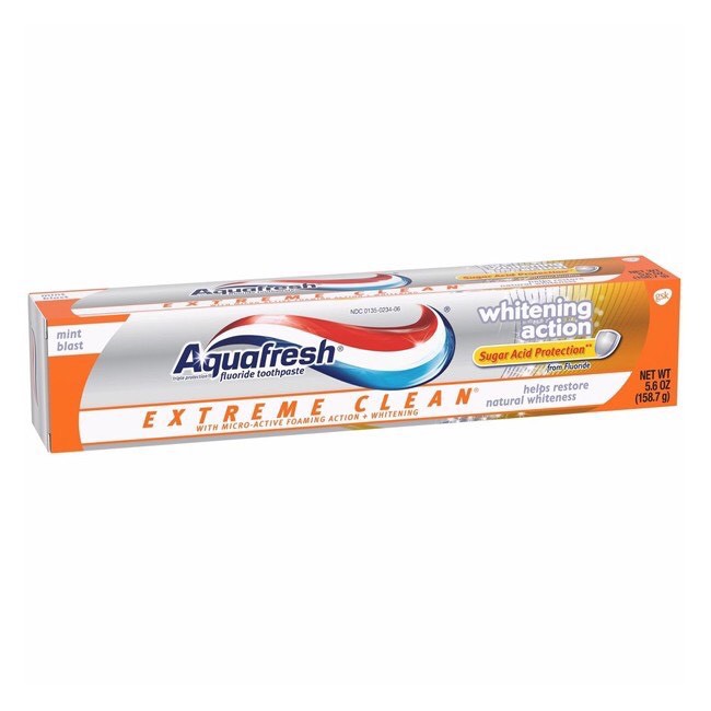 Kem đánh răng Aquafresh Extreme Clean Whitening Action - Mỹ - 158.7g