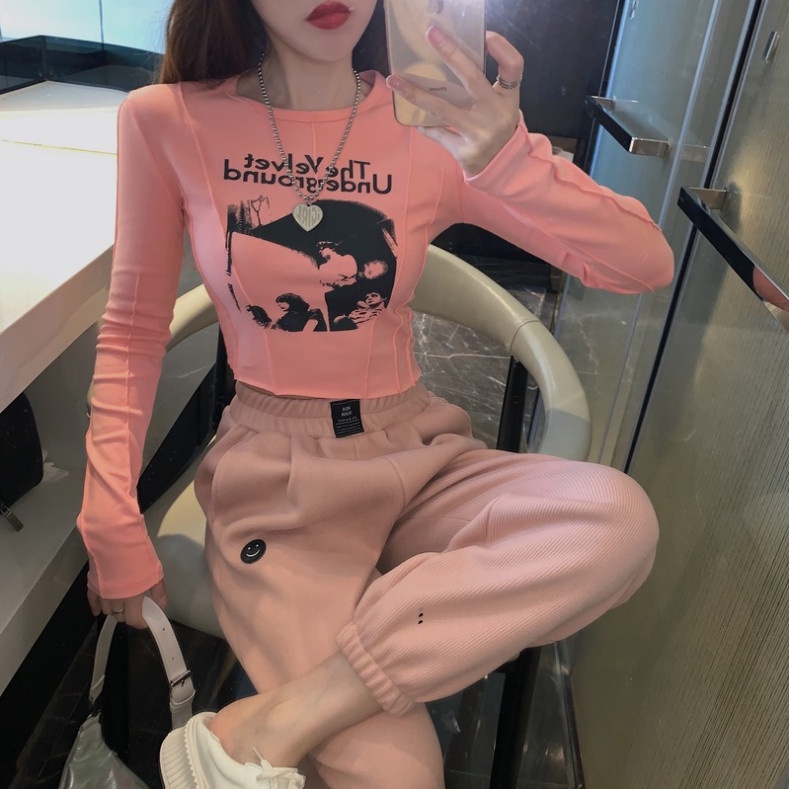 Quần Jogger Nữ Ống Boom Icon Mặt Cười So Hot 🦋 Quần Len Tăm Nữ Dáng Rộng Ống Bo Logo 4 Màu 🦋 | BigBuy360 - bigbuy360.vn