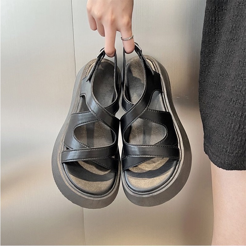 Dép Sandal Nữ Ulzzang LOẠI 1 - Giày Sandal Nữ Đi Học Quai Đan Chéo Màu Đen Chất Liệu Da PU Đế Cao