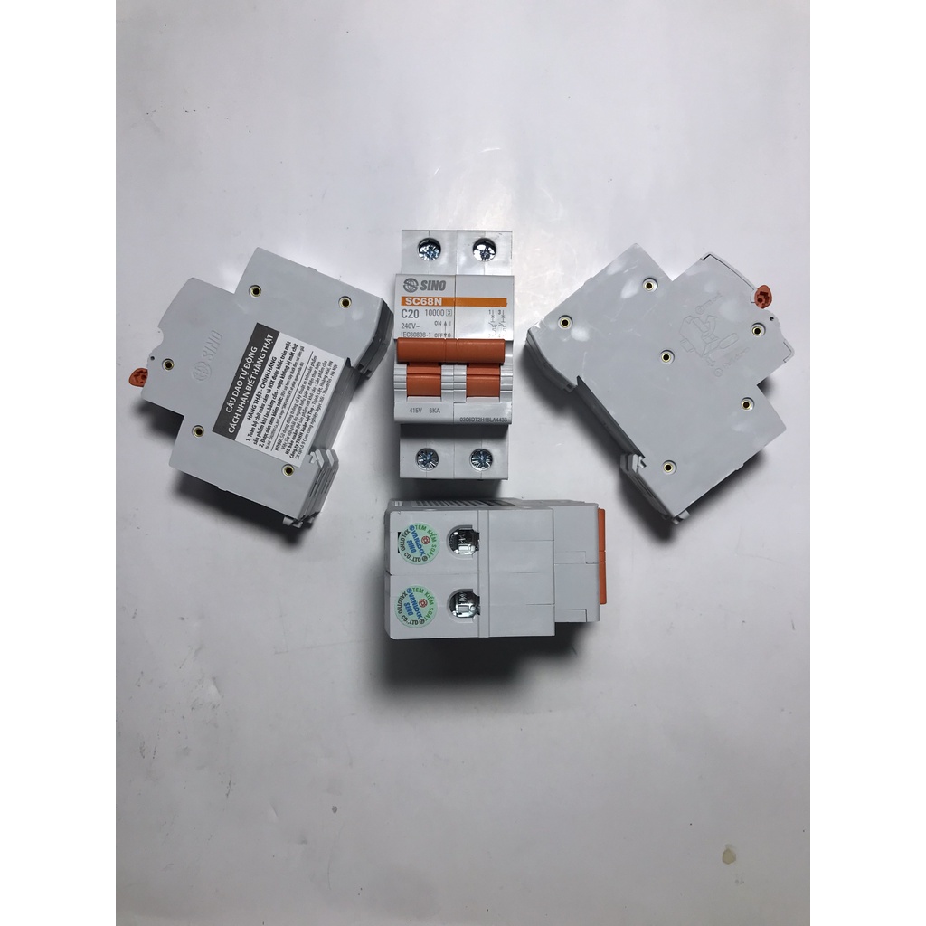 Át 2 cực 10,16,20,25,32,40,50,63A SC68N 6KA Sino