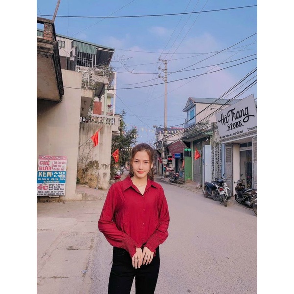 Sơmi đũi màu đỏ tay bo.