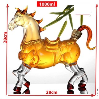 Vỏ chai rượu chất liệu thủy tinh hình con Ngựa