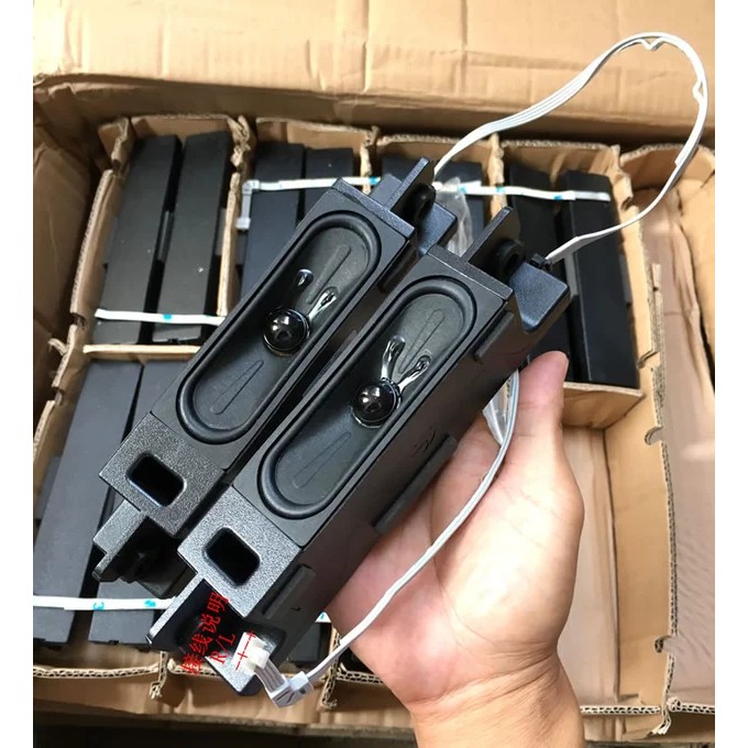Một cặp loa toàn dải Micro Whale 8ohm 8watt loa TV - xe hơi - DIY âm thanh HPESS04