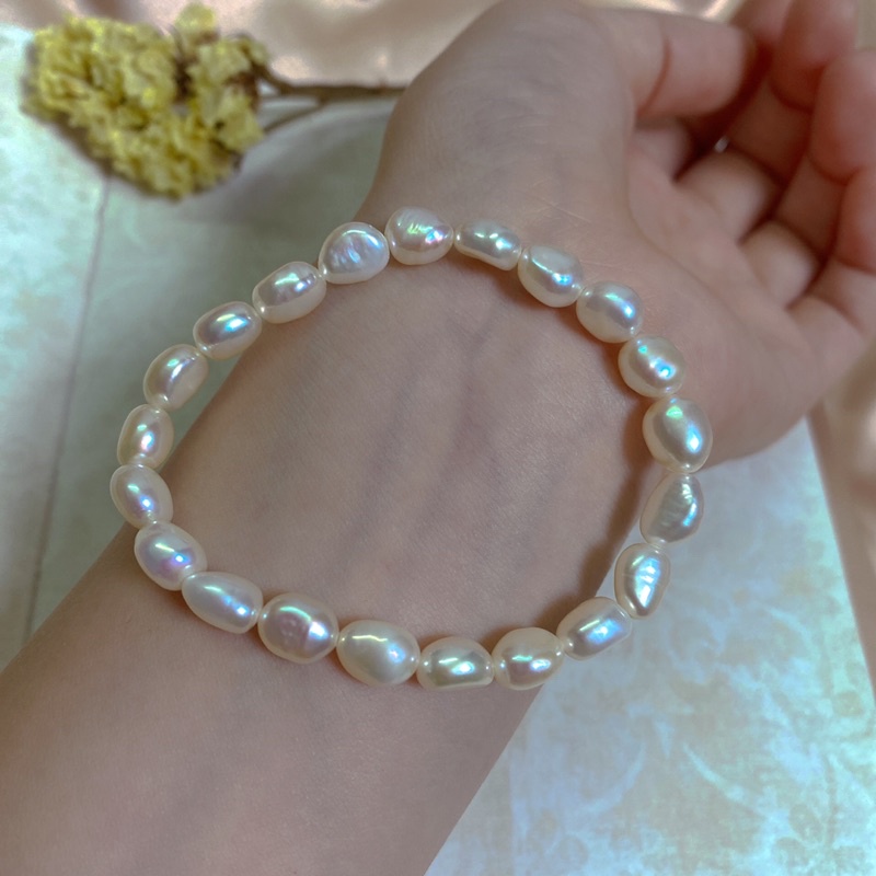 Bộ vòng tay 6 chiếc màu trắng lõi thun lụa co giãn - NT07 - Ngọc Trai Trường Thịnh