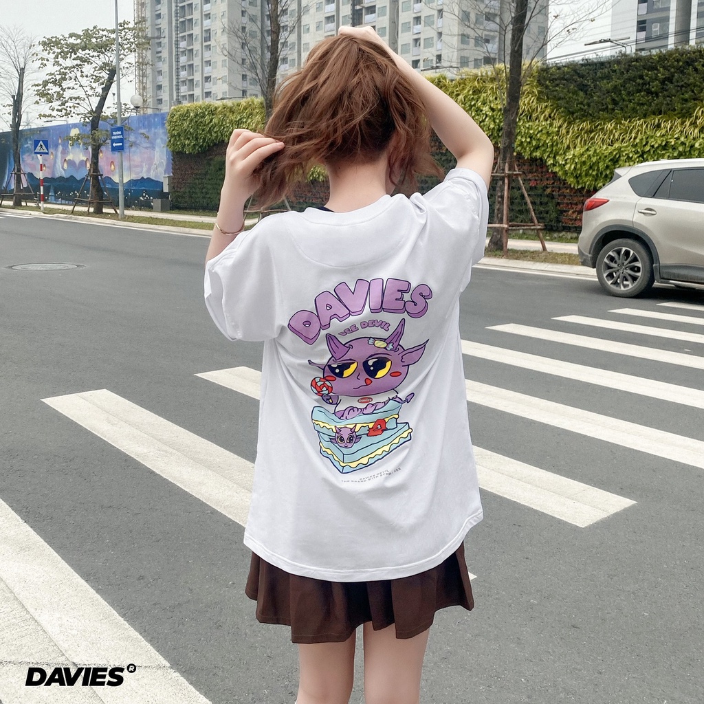Áo thun nữ form rộng tay lỡ màu trắng local brand DAVIES Devil's Cake Tee