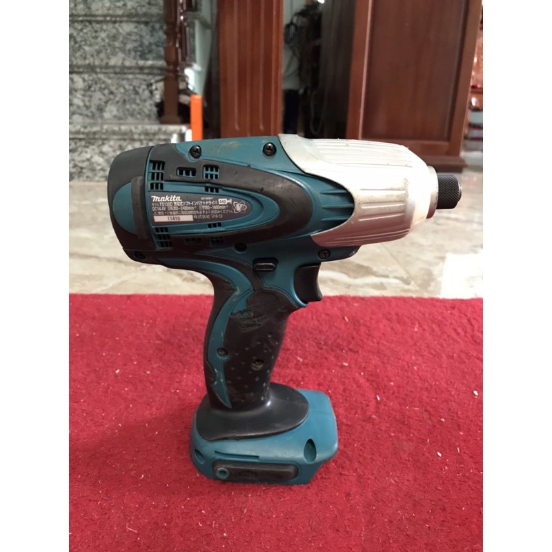 Máy bắt vít makita