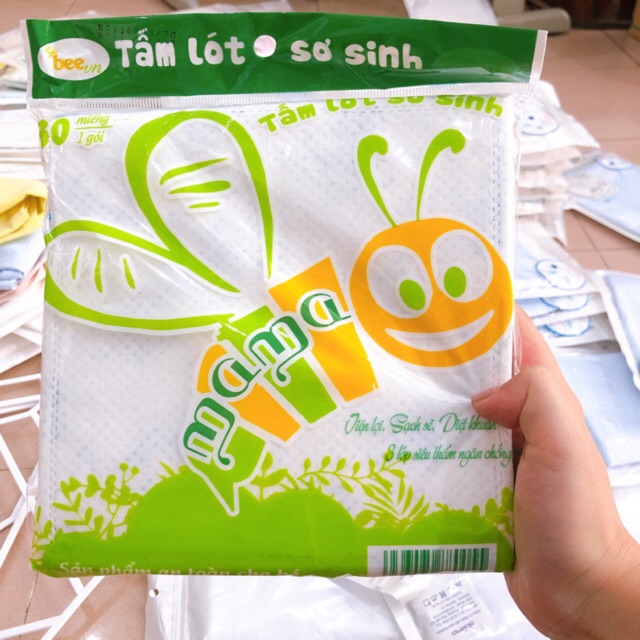 Tấm lót sơ sinh Mama 3 lớp, gói 30 miếng