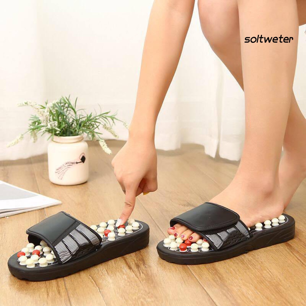 Đôi dép massage bấm huyệt chân chống trượt tiện dụng