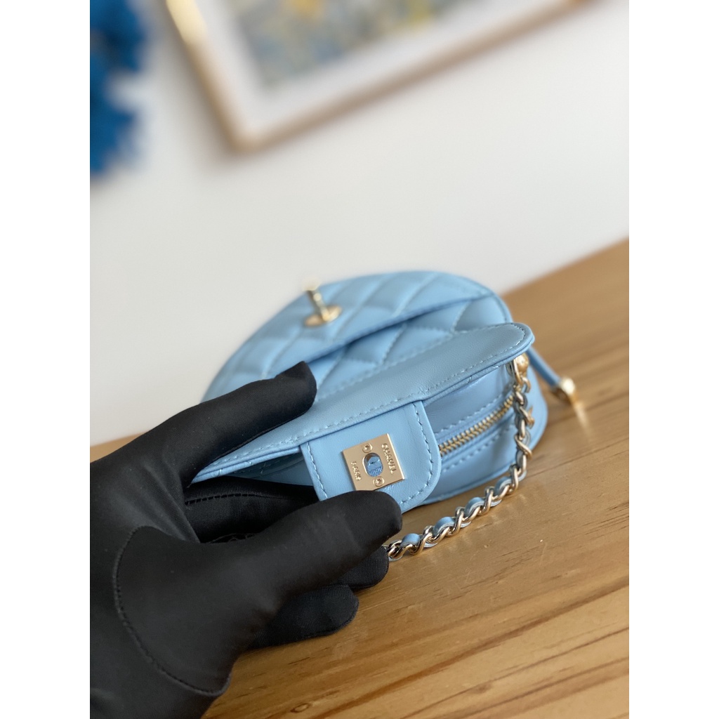 Túi đeo chéo nữ da thật thời trang cao cấp 𝘾𝙝𝙖𝙣𝙚𝙡 𝘾𝙝𝙖𝙣n𝙚𝙡 CN thiết kế hình trái tim