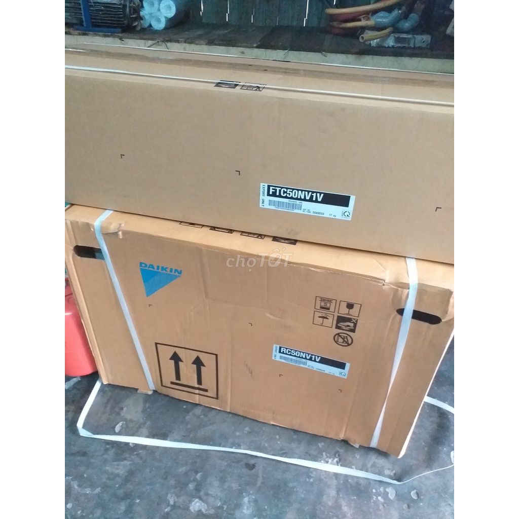 MÁY LẠNH DAIKIN 2HP FTC50NV1V