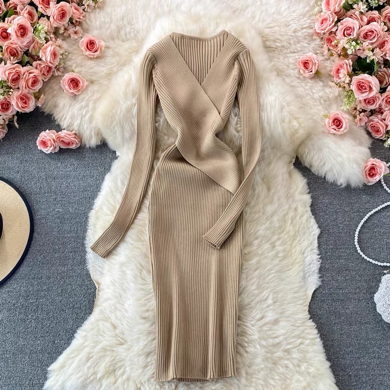 Đầm cổ đắp chéo, đầm body tay dài hot girl thiết kế