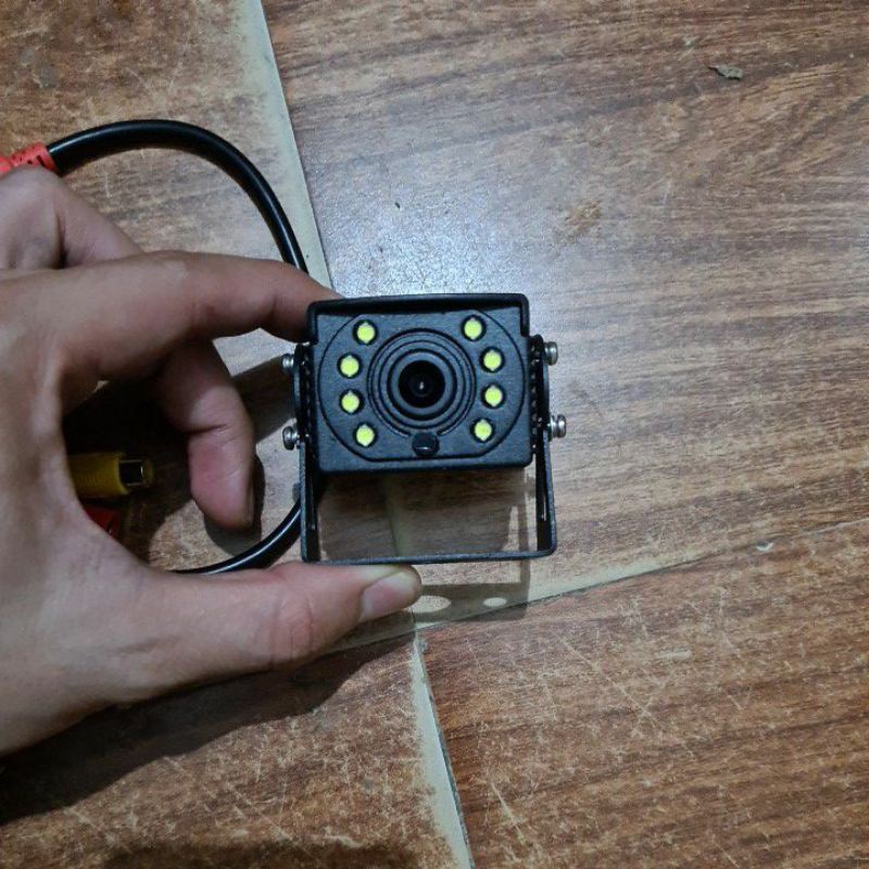 Camera lùi dành cho xe tải, xe khách [siêu nét] nguồn 12- 24V, 8Led, cảm biến ánh sáng , Hồng Ngoại - Chính Hãng NAVITEL | BigBuy360 - bigbuy360.vn