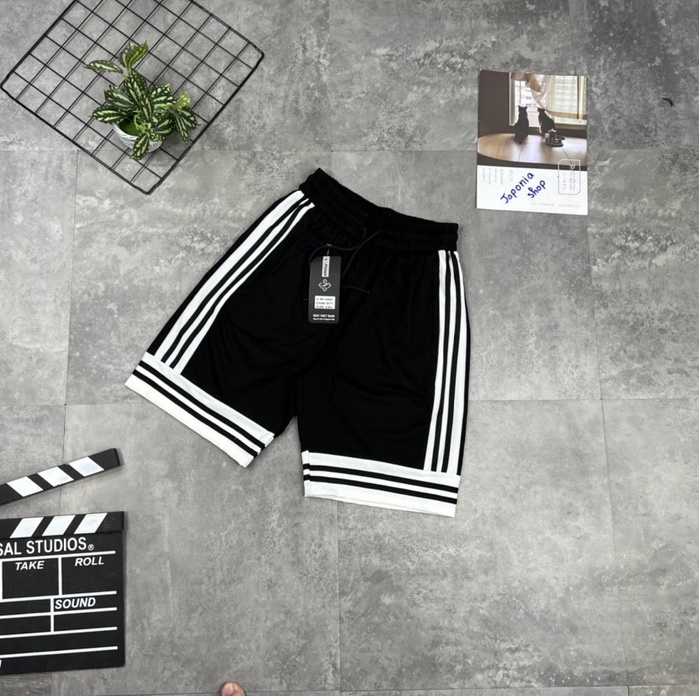 Quần Sooc Ngố, Quần Short Đen 3 Sọc Kiểu Dáng Basic Vải Mát Chống Nhăn