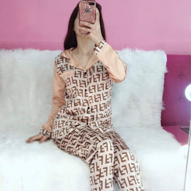 Quần ao trẻ em