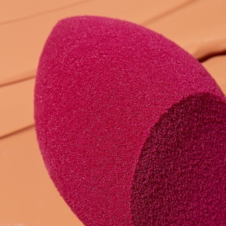 Bông mút tán nền E.l.f Total Face Sponge